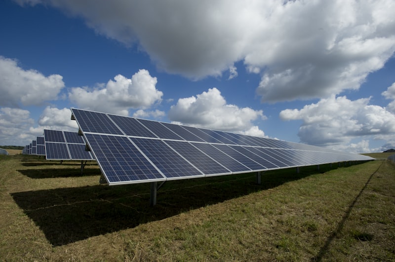 Monocrystalline vs Polycrystalline: Which Panel to Choose?
